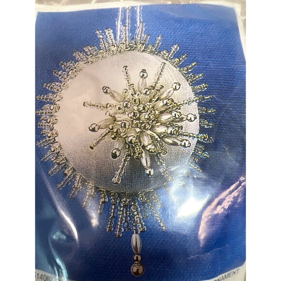 Herrschners Radiance Ornament Beaded Kit - Picture 2 of 3